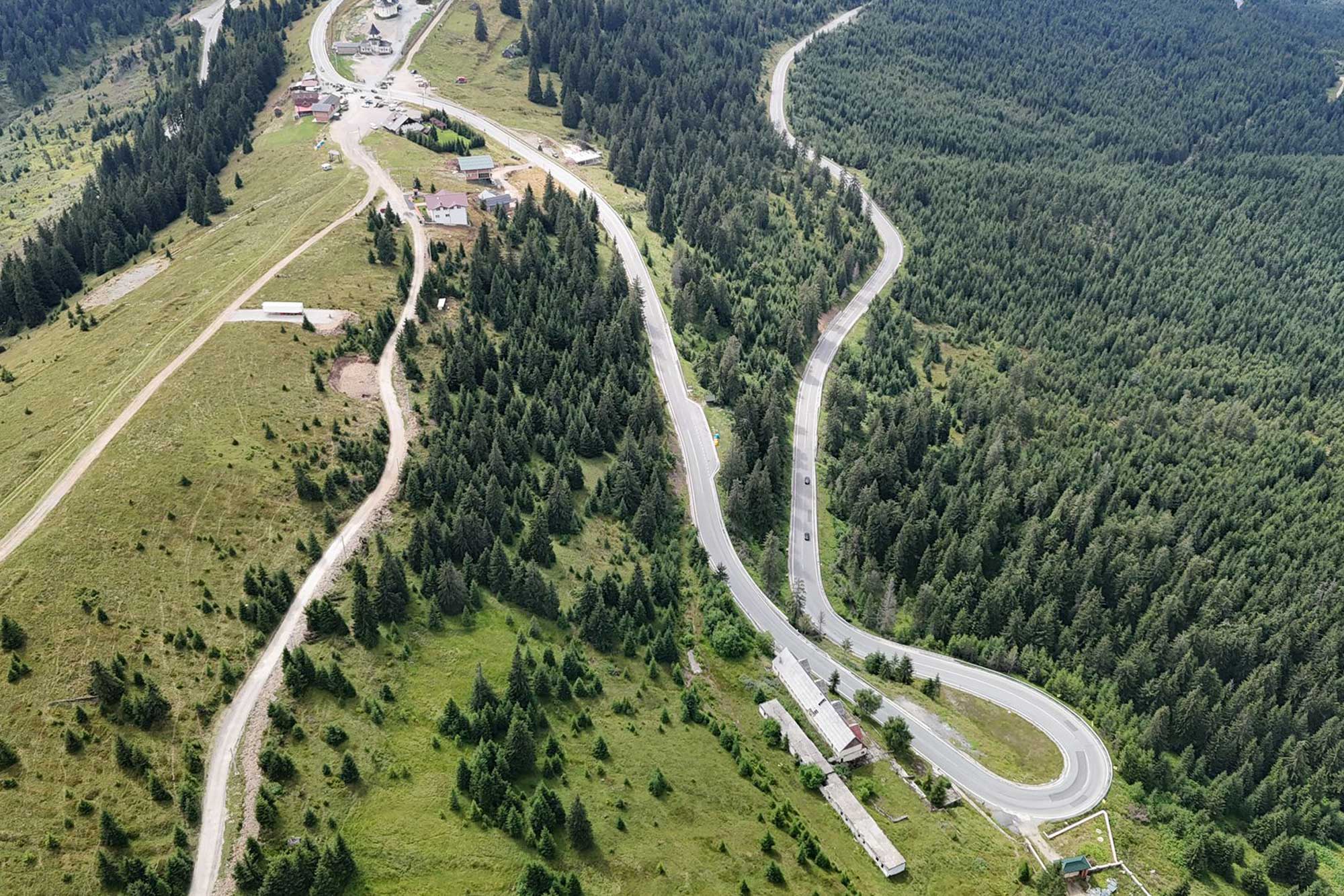 Romania in Moto curve e natura